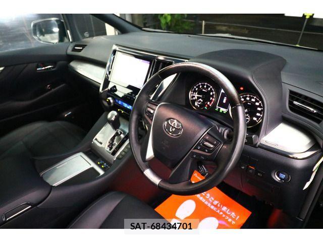 Toyota ALPHARD 2019-02 1070496-17