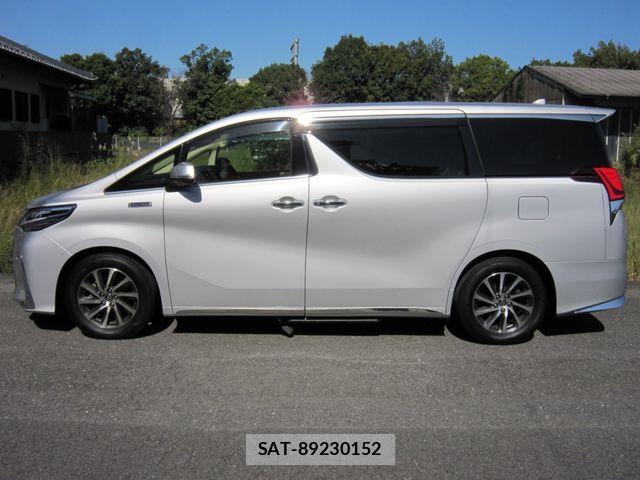 Toyota ALPHARD 2017-01 1353168-7