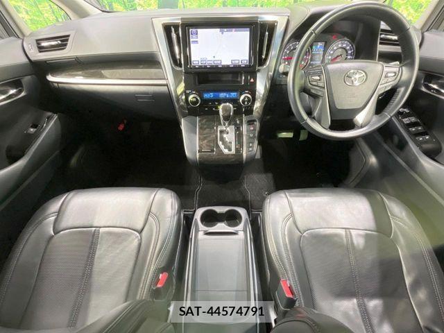 Toyota ALPHARD 2017-12 2957680-1