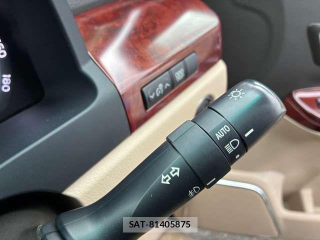 Toyota ALPHARD 2009-01 3370927-15