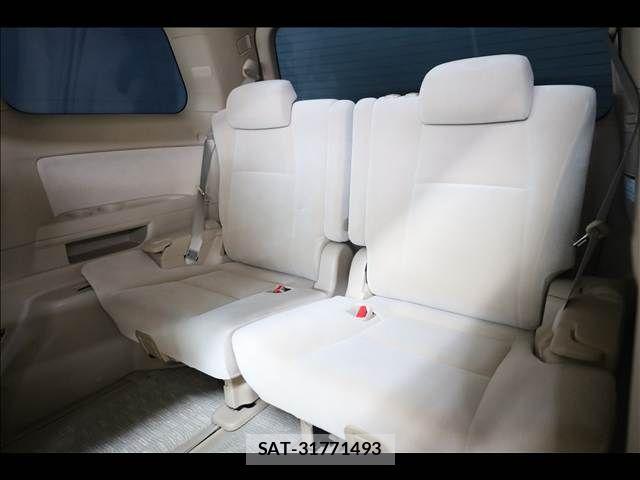 Toyota ALPHARD 2009-07 3658368-18