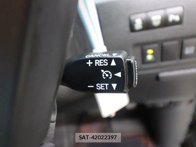 Toyota ALPHARD 2014-02 3658311-20