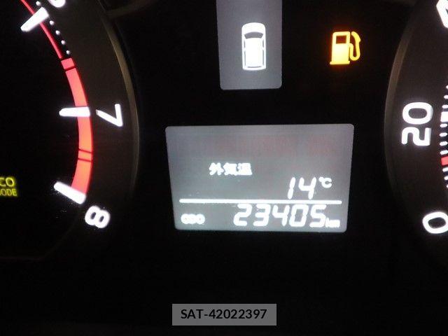 Toyota ALPHARD 2014-02 3658311-28