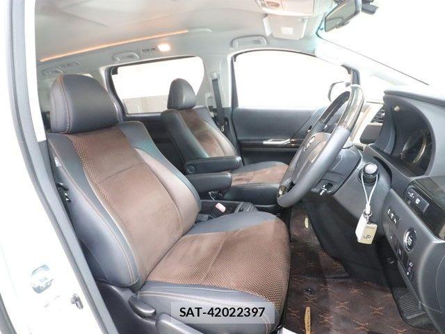 Toyota ALPHARD 2014-02 3658311-3