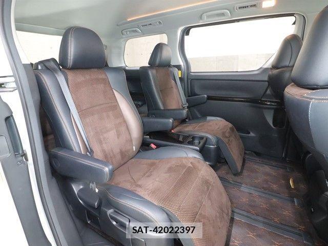 Toyota ALPHARD 2014-02 3658311-4