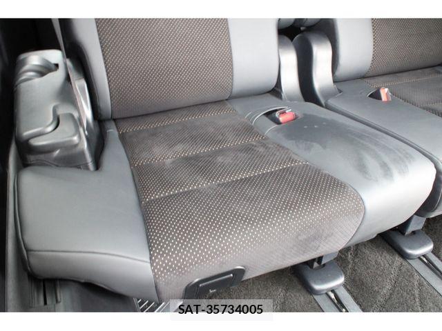 Toyota ALPHARD 2021-04 4037668-19