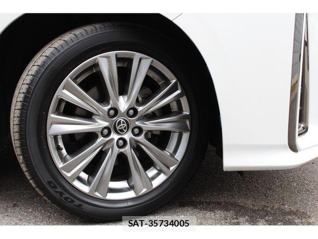 Toyota ALPHARD 2021-04 4037668-4