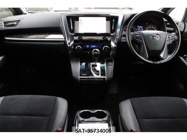 Toyota ALPHARD 2021-04 4037668-8