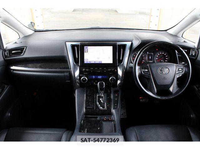 Toyota ALPHARD 2021-02 4369563-8