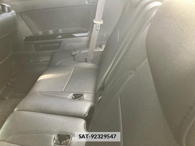 Toyota ALPHARD 2011-06 4391456-27