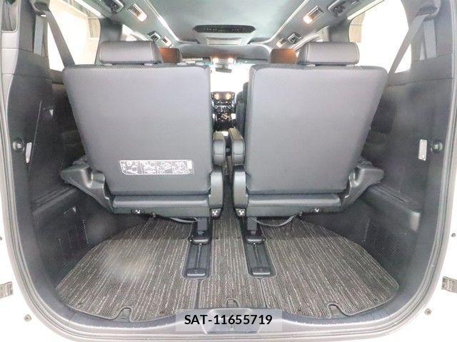 Toyota ALPHARD 2021-07 4585868-10