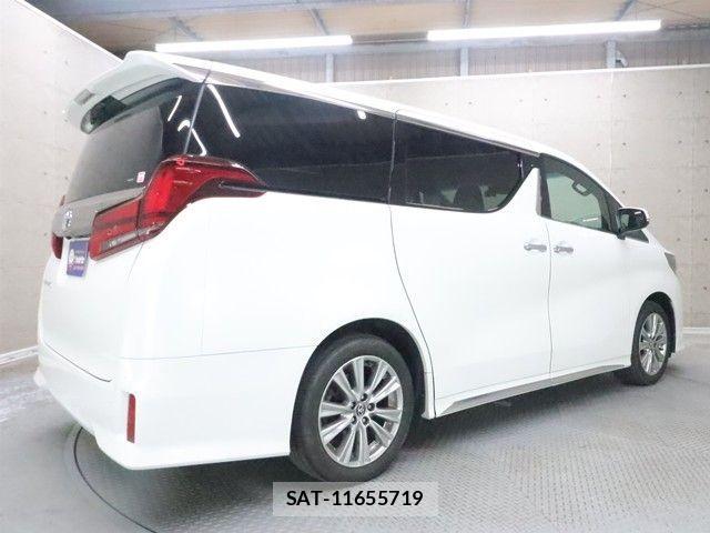 Toyota ALPHARD 2021-07 4585868-1