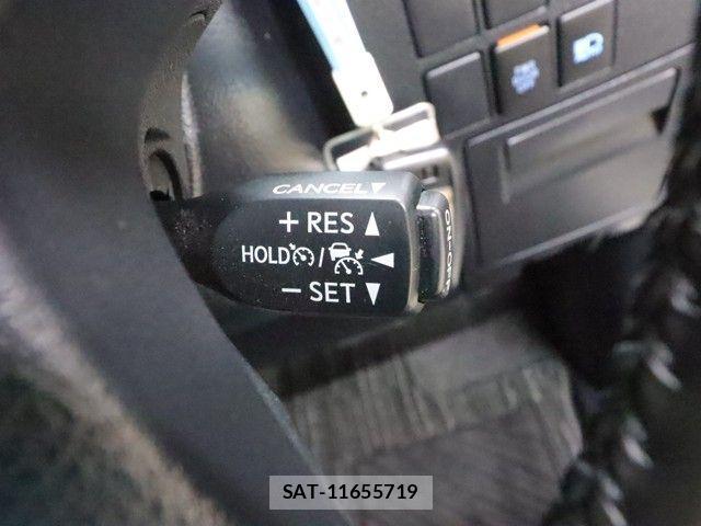 Toyota ALPHARD 2021-07 4585868-21