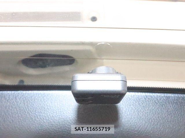 Toyota ALPHARD 2021-07 4585868-25