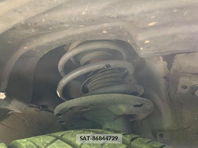 Toyota ALPHARD 2014-06 4585968-19