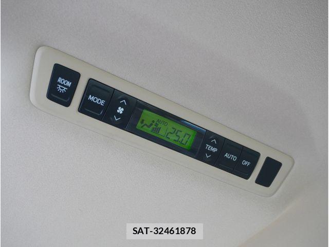 Toyota ALPHARD 2013-09 4750812-25