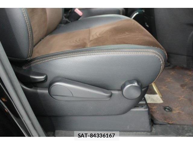 Toyota ALPHARD 2014-03 5859662-27