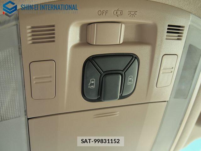 Toyota ALPHARD 2009-11 5859673-19