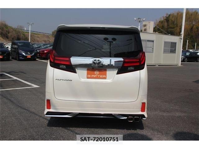 Toyota ALPHARD 2017-09 5859600-12