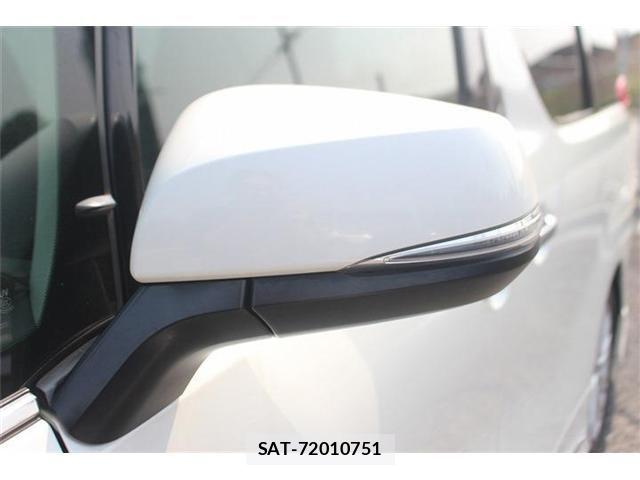 Toyota ALPHARD 2017-09 5859600-24