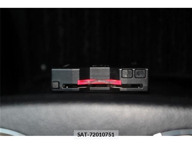 Toyota ALPHARD 2017-09 5859600-7