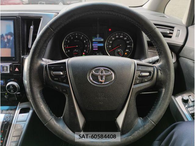 Toyota ALPHARD 2015-07 5859618-19