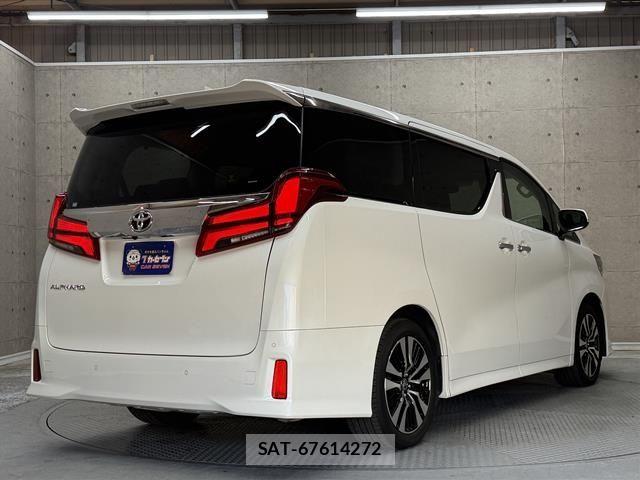 Toyota ALPHARD 2023-01 5859288-1