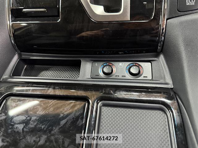 Toyota ALPHARD 2023-01 5859288-24