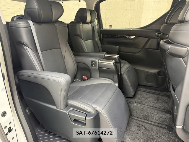 Toyota ALPHARD 2023-01 5859288-4