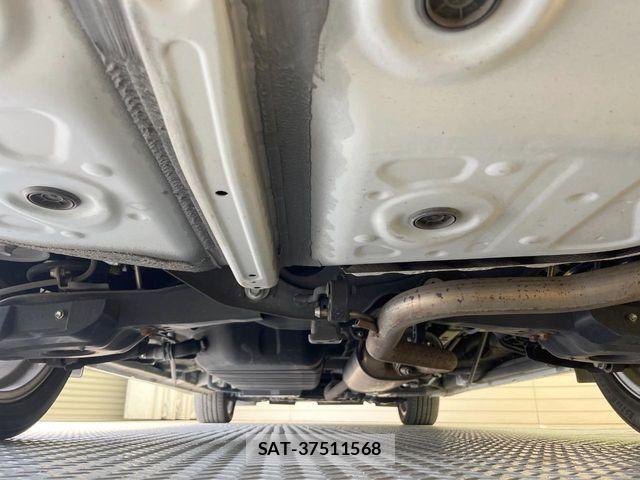 Toyota ALPHARD 2018-09 5859552-18