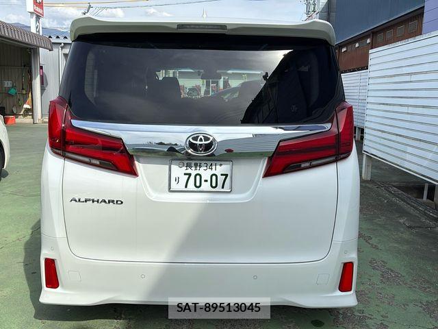 Toyota ALPHARD 2022-07 6008340-3