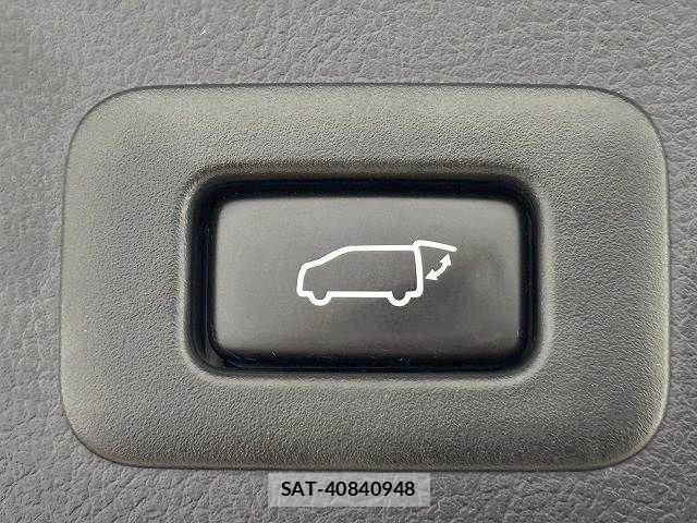 Toyota ALPHARD 2020-08 6210835-9