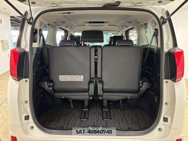 Toyota ALPHARD 2020-08 6210835-12