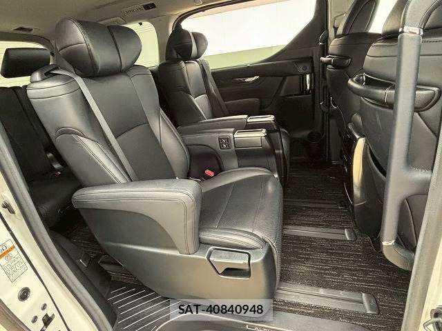 Toyota ALPHARD 2020-08 6210835-5