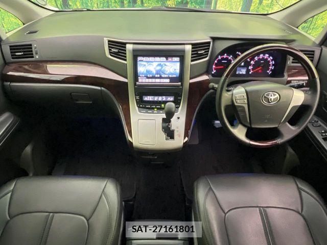 Toyota ALPHARD 2012-06 6211008-1