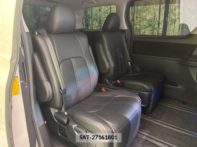 Toyota ALPHARD 2012-06 6211008-8