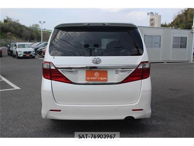 Toyota ALPHARD 2012-10 6271112-8