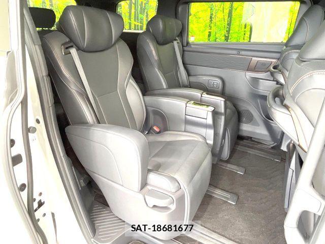 Toyota ALPHARD 2024-02 6271097-8