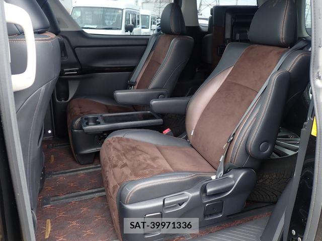 Toyota ALPHARD 2013-03 6544045-24