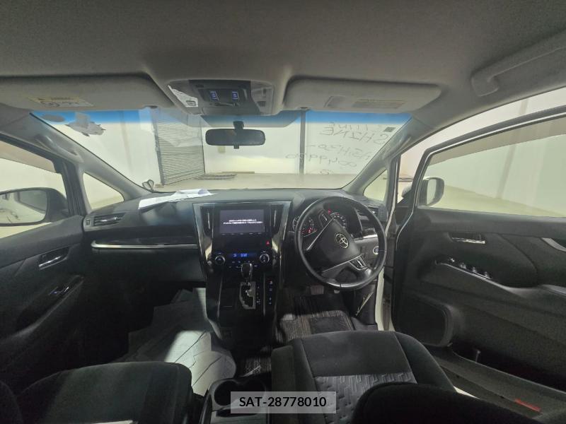 Toyota ALPHARD 2015 1347614-9