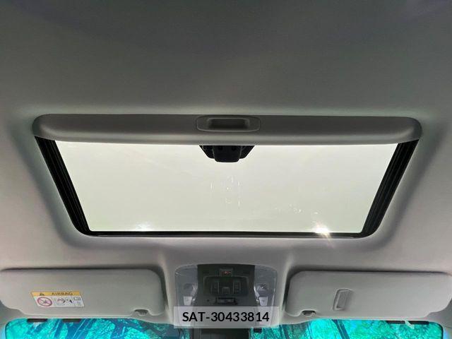 Toyota ALPHARD 2019-04 6610277-2
