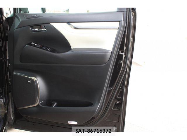 Toyota ALPHARD 2018-03 6610270-15