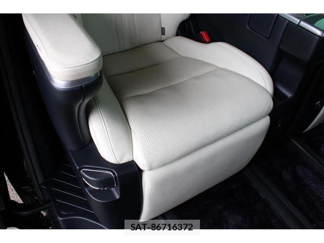 Toyota ALPHARD 2018-03 6610270-19
