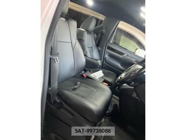 Toyota ALPHARD 2017-06 6610305-10