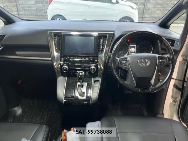 Toyota ALPHARD 2017-06 6610305-14