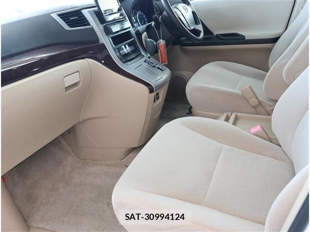 Toyota ALPHARD 2012-07 6610311-16
