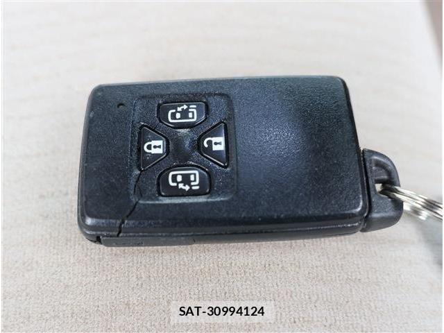 Toyota ALPHARD 2012-07 6610311-18