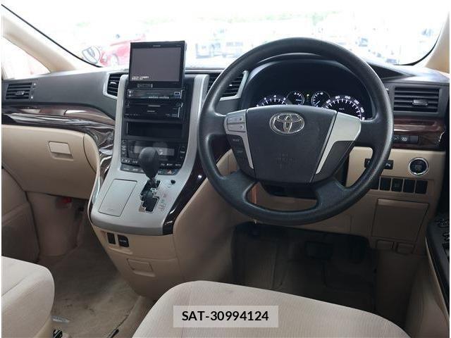 Toyota ALPHARD 2012-07 6610311-1
