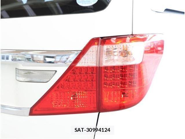 Toyota ALPHARD 2012-07 6610311-27