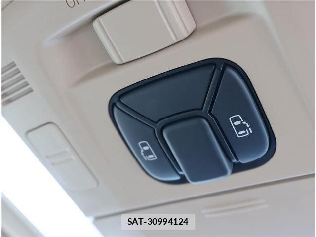 Toyota ALPHARD 2012-07 6610311-28